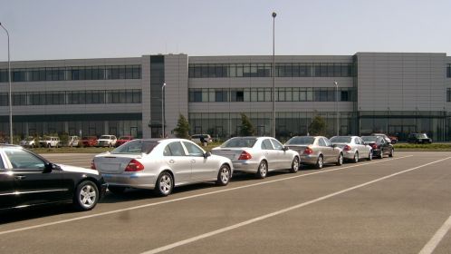 探訪德國奔馳汽車制造廠房內(nèi)部結(jié)構(gòu)